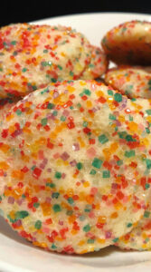 Springling Cookies The Ultimate Guide on When to Sprinkle Sugar Cookies | oneReCP.com