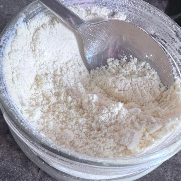 How to Tell If Flour Is Bad: Simple Ways to Avoid Baking Disasters